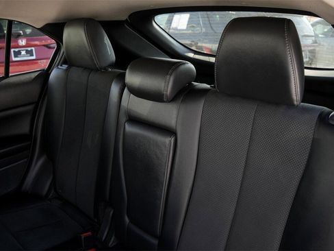 Used 2024 Mitsubishi Eclipse Cross SE image 29