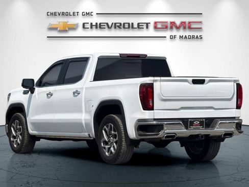 Used 2024 GMC Sierra 1500 SLT w/ SLT Premium Plus Package AWD/4WD image 5
