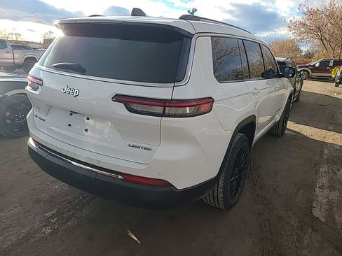 Used 2021 Jeep Grand Cherokee L Limited w/ Luxury Tech Group II image 3