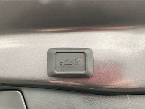 Used 2023 Toyota RAV4 XLE image 29