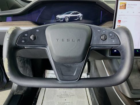 Used 2022 Tesla Model S AWD/4WD image 13