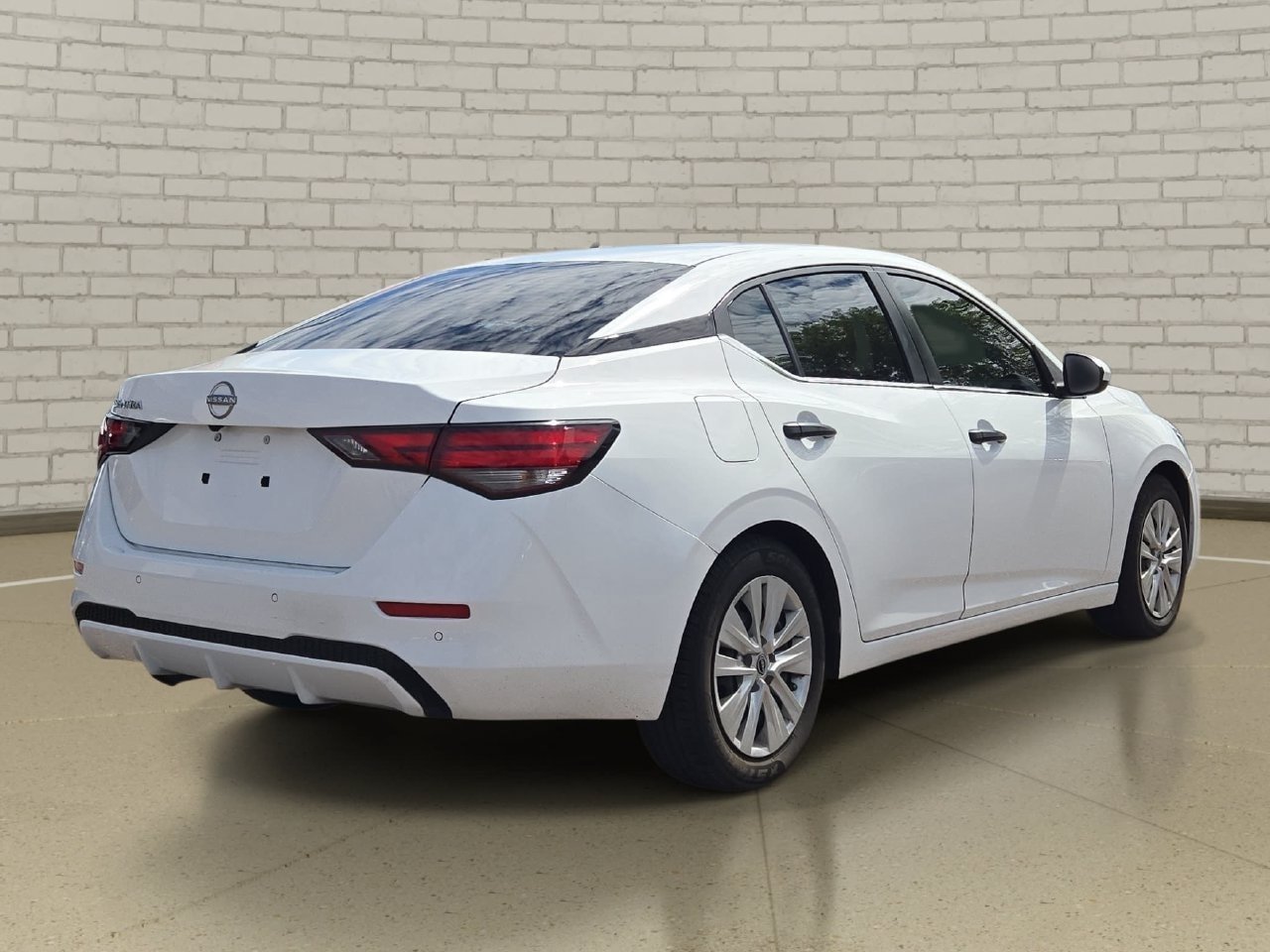 Used 2024 Nissan Sentra S FWD image 5