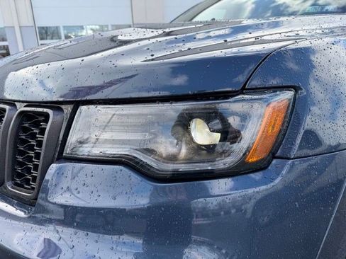 Used 2020 Jeep Grand Cherokee Limited X image 12