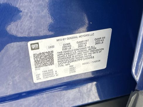 Certified 2023 Cadillac XT4 Premium Luxury AWD/4WD image 32