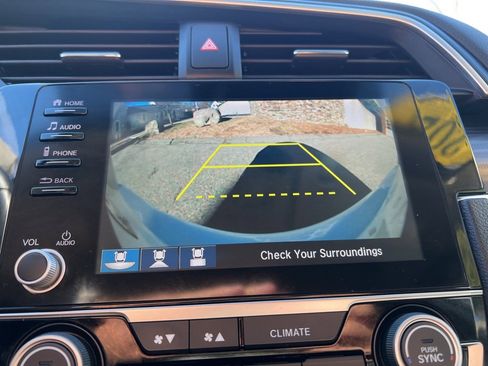 Used 2020 Honda Civic EX-L image 18