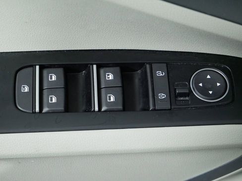 Certified 2023 Kia Soul EX FWD image 24