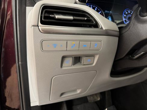 Used 2021 Hyundai Palisade SEL w/ Premium Package image 18