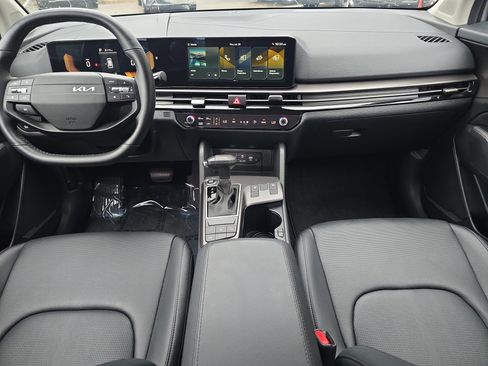 Certified 2026 Kia Sportage EX FWD image 13