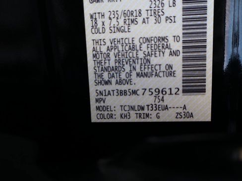 Used 2021 Nissan Rogue SV image 48