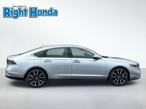 New 2026 Honda Accord Touring image 7