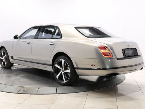 Used 2018 Bentley Mulsanne RWD image 74