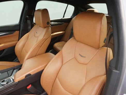 Used 2025 Cadillac CT5 Premium Luxury w/ Platinum Package RWD image 10