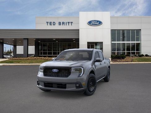 New 2026 Ford Maverick Lobo AWD/4WD image 3