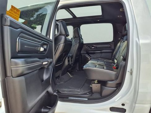 Used 2023 RAM 1500 Limited AWD/4WD image 12