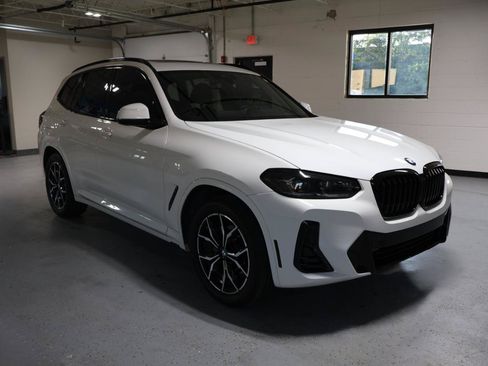 Used 2023 BMW X3 xDrive30i w/ M Sport Package AWD/4WD image 11