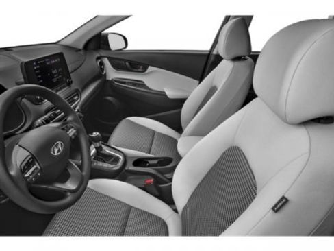 Used 2023 Hyundai Kona SE image 12