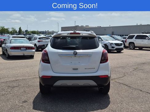 Used 2019 Buick Encore Sport Touring FWD image 5