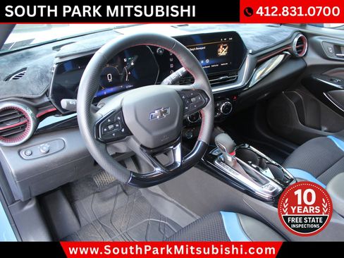 Used 2024 Chevrolet Trax RS w/ Driver Confidence Package FWD image 10