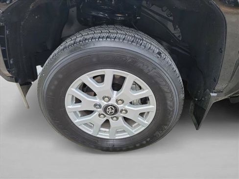 Used 2024 Toyota Tacoma SR5 RWD image 9