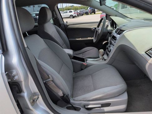 Used 2011 Chevrolet Malibu LS FWD image 29