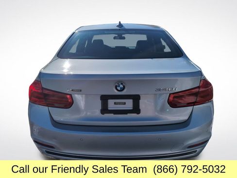 Used 2018 BMW 340i xDrive Sedan w/ Executive Package image 5