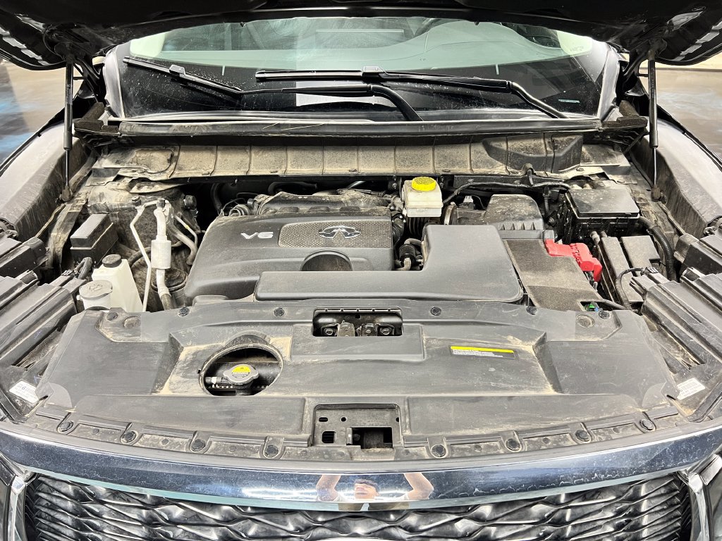 Used 2023 INFINITI QX60 Luxe w/ Cargo Package FWD image 9