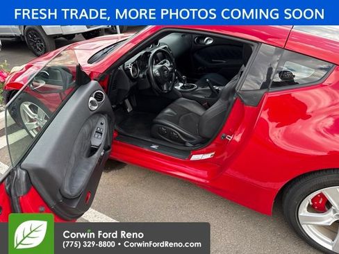 Used 2012 Nissan 370Z Touring RWD image 8