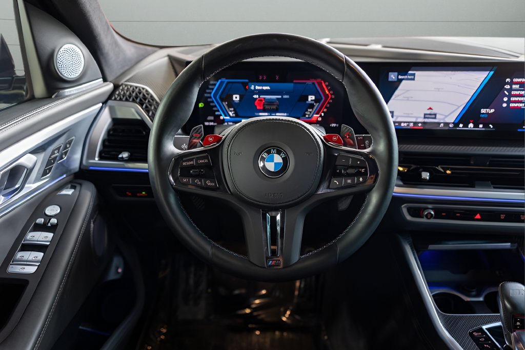 Used 2024 BMW XM AWD/4WD image 26