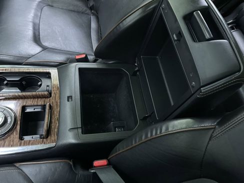 Used 2020 Nissan Armada SL w/ Premium Package image 27