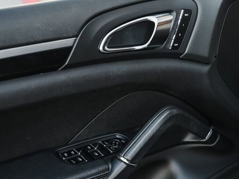 Used 2011 Porsche Cayenne image 48