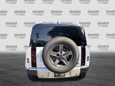 Used 2021 Land Rover Defender 110 AWD/4WD image 9
