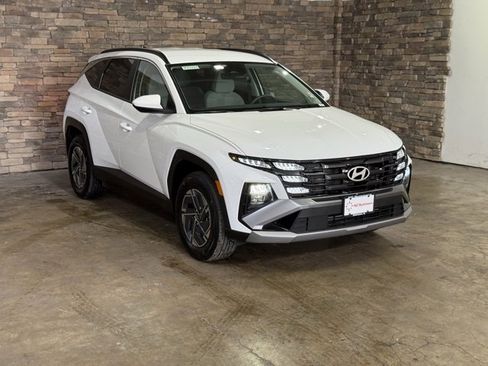 New 2025 Hyundai Tucson Blue image 5
