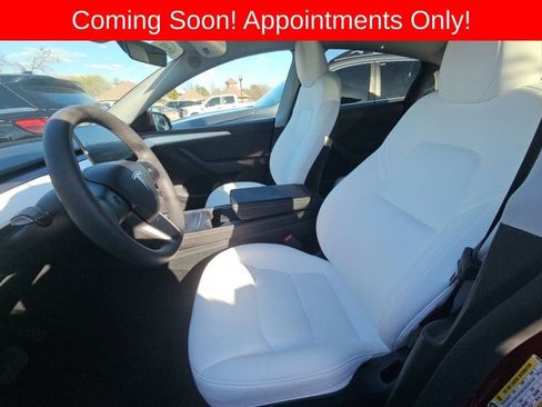 Used 2024 Tesla Model Y Long Range image 5