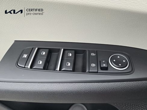 Certified 2023 Kia Forte LXS w/ LXS Technology Package FWD image 26