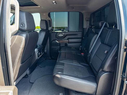 Used 2020 GMC Sierra 2500 Denali w/ Denali Ultimate Package AWD/4WD image 8