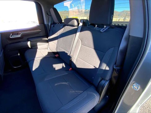 Used 2025 Chevrolet Silverado 1500 LT image 20