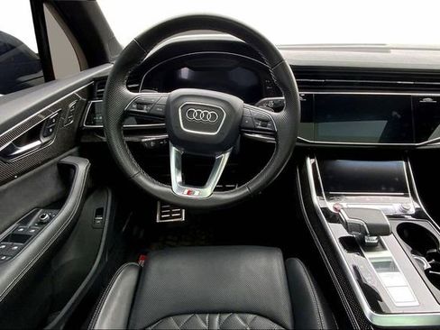 Used 2023 Audi SQ7 Premium Plus w/ Executive Package AWD/4WD image 5