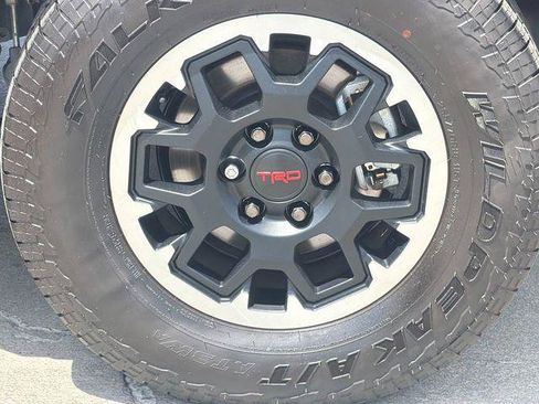 Certified 2026 Toyota 4Runner TRD Off-Road AWD/4WD image 31