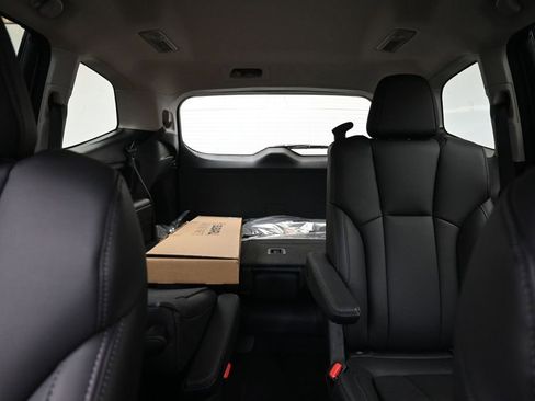 New 2026 Subaru Ascent Premium AWD/4WD image 38