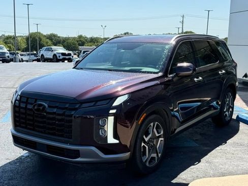 Used 2023 Hyundai Palisade Limited FWD image 5