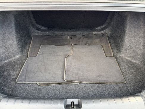 Used 2018 Honda Civic EX image 4