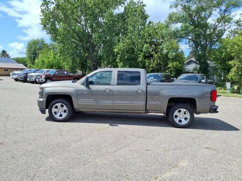 Used 2017 Chevrolet Silverado 1500 LT w/ All Star Edition AWD/4WD image 6