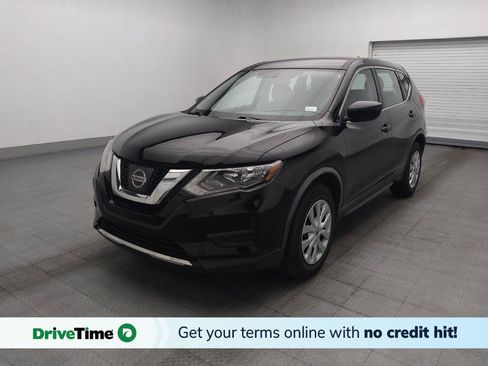 Used 2017 Nissan Rogue S FWD image 1