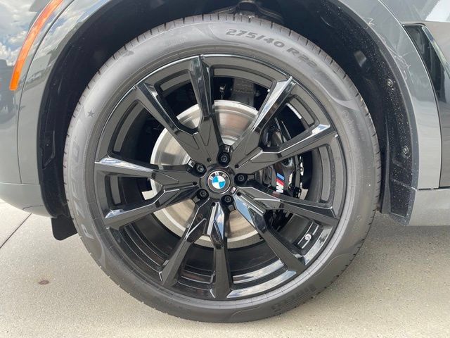 Used 2027 BMW X7 xDrive40i w/ M Sport Package AWD/4WD image 10