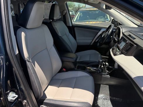 Used 2018 Toyota RAV4 Limited w/ Advanced Technology Package AWD/4WD image 28