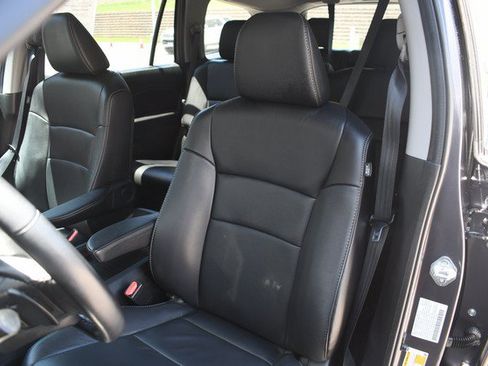 Used 2022 Honda Pilot Special Edition image 17