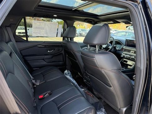 Used 2026 Honda Passport TrailSport Elite image 6