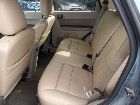 Used 2010 Ford Escape XLT FWD image 10