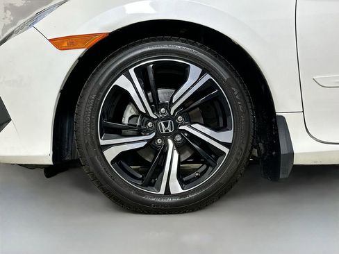 Used 2016 Honda Civic Touring image 38
