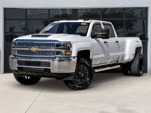 Used 2019 Chevrolet Silverado 3500 W/T w/ WT Convenience Package image 1